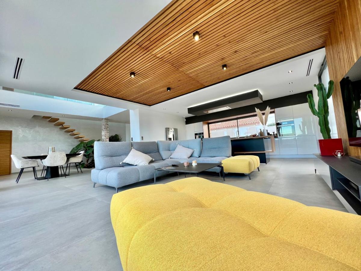Villa D'Exception Avec Piscine A Debordement - Vue Panoramique Saint-Nazaire  Kültér fotó