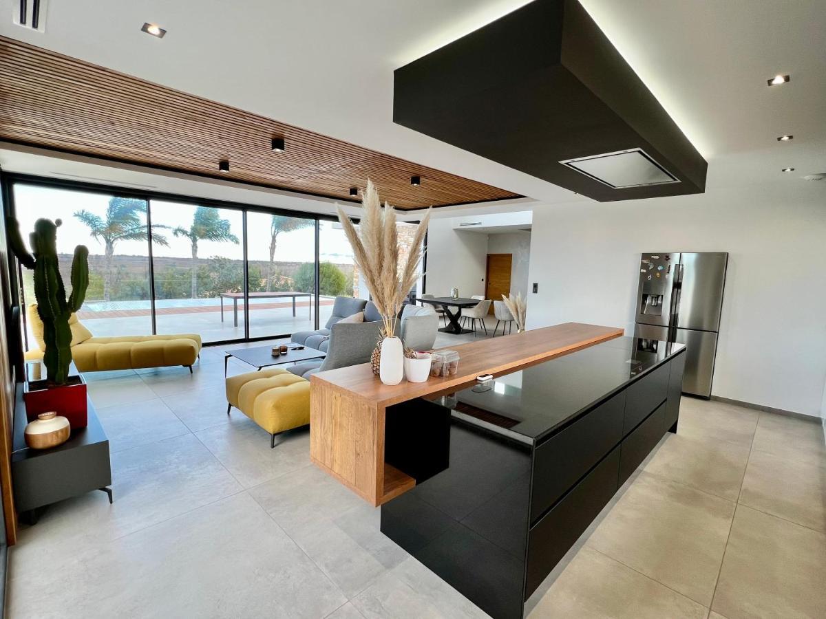 Villa D'Exception Avec Piscine A Debordement - Vue Panoramique Saint-Nazaire  Kültér fotó